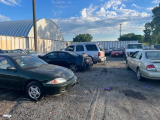 Junk Car Buyers of Chicago JunkYard in Chicago (IL) - photo 3