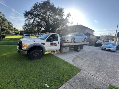 TJ Towing Service JunkYard in New Orleans (LA) - photo 4