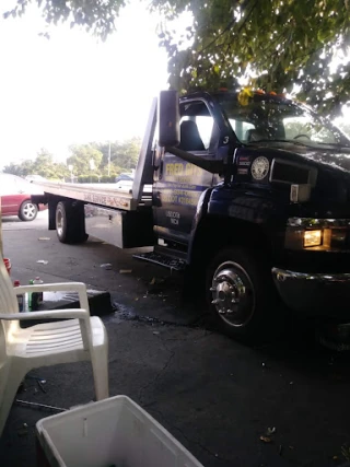 Fredgits wrecker services llc JunkYard in Sandy Springs (GA) - photo 2