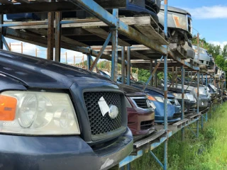 Young's Auto Center & Salvage JunkYard in Cary (NC) - photo 2