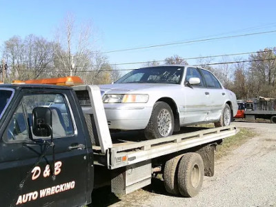 D & B Auto Wrecking JunkYard in Cleveland (OH) - photo 1