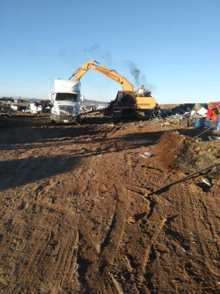 Aguirre Salvage JunkYard in Albuquerque (NM) - photo 2