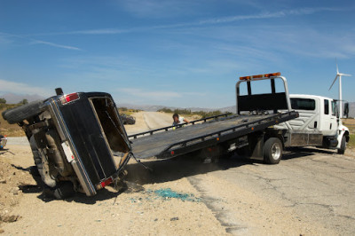 Supersonic Towing JunkYard in Berkeley (CA) - photo 2