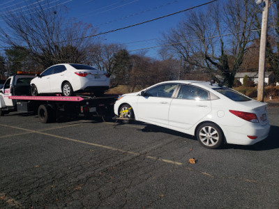 Hero's Towing And Recovery JunkYard in Bel Air South (MD) - photo 1