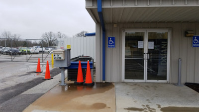 Copart - Springfield JunkYard in Springfield (MO) - photo 1