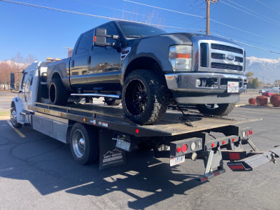 QR Towing LLC JunkYard in Salt Lake City (UT) - photo 2