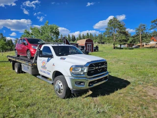 Roadside Towing & Recovery - Aurora Tow Truck Service JunkYard in Aurora (CO) - photo 2