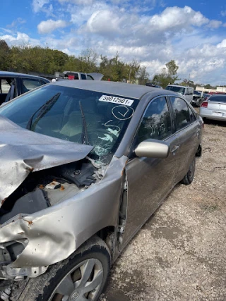 Ria Auto Recycling JunkYard in Cloverleaf (TX) - photo 3