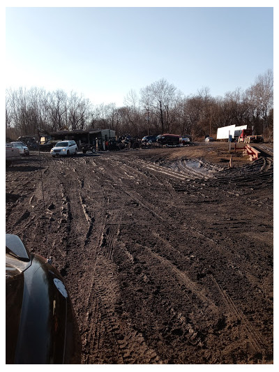 Taylor Iron & Metal JunkYard in Huntington (WV) - photo 1