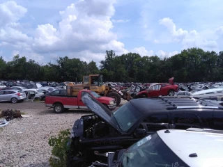 INDIANAPOLIS AUTO PARTS LLC JunkYard in Indianapolis (IN) - photo 4