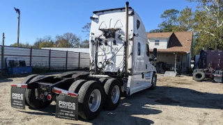 Trucks Square Inc JunkYard in Cloverleaf (TX) - photo 3