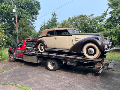 Team Towing JunkYard in Parkersburg (WV) - photo 3