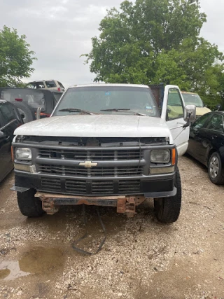 AK Buy Cars JunkYard in Fort Worth (TX) - photo 2