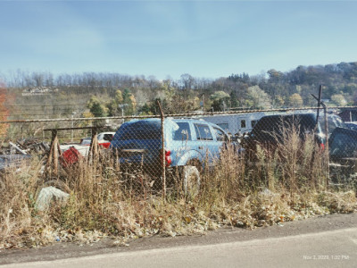 R & R Auto Recycling JunkYard in Pittsburgh (PA) - photo 4