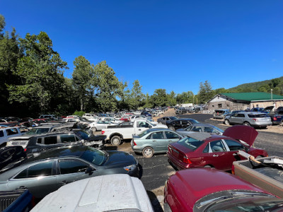 Brooks Auto Wreckers & Towing JunkYard in Pittsburgh (PA) - photo 2