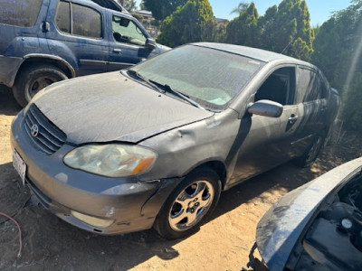 Sunset Cash Four Cars JunkYard in Ontario (CA) - photo 2