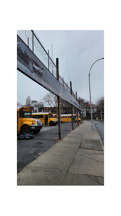 Scrappy JunkYard in Brooklyn (NY) - photo 3