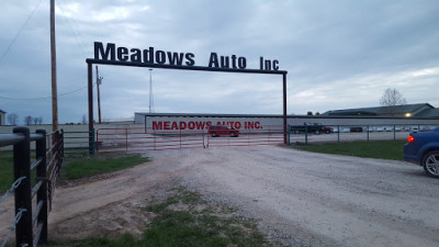 Meadows I-44 Truck & Auto Parts JunkYard in Springfield (MO) - photo 1