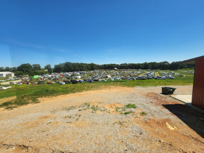 Premier Auto Rebuilders & Truck Salvage JunkYard in Springfield (MO) - photo 3