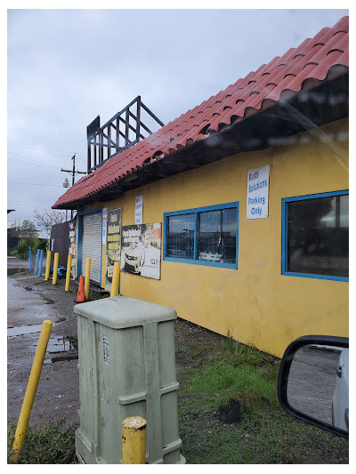 Uripas Used Auto Parts JunkYard in San Diego (CA) - photo 1