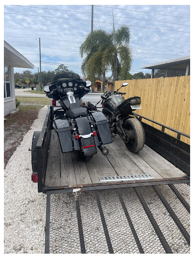 Greens Motorcycle Towing JunkYard in St. Petersburg (FL) - photo 1