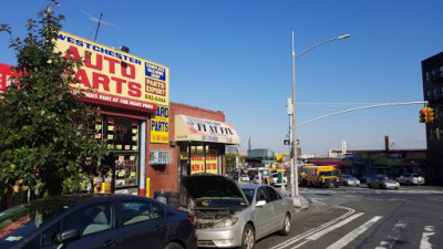 Westchester Auto Parts JunkYard in Bronx (NY) - photo 1