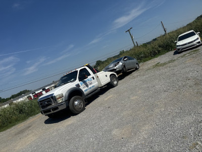 Boswell Towing and cash for all unwanted vehicles JunkYard in Nashville (TN) - photo 3