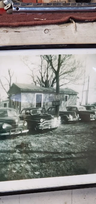 White City Auto Parts JunkYard in Cincinnati (OH) - photo 3