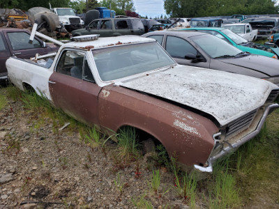 Fred's Auto Wrecking Inc JunkYard in Seattle (WA) - photo 1