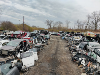 Damos Auto & Shipping LLC JunkYard in Columbus (OH) - photo 1