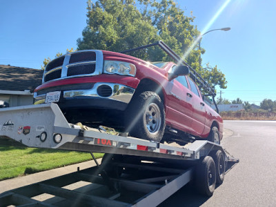 Maury's Towing Service JunkYard in Sacramento (CA) - photo 1