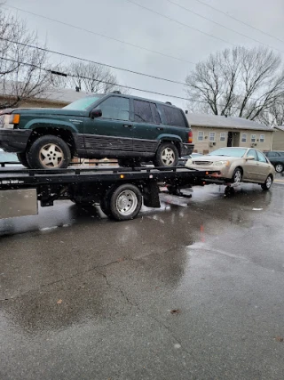 A E C Towing and Recovery JunkYard in Nashville (TN) - photo 3