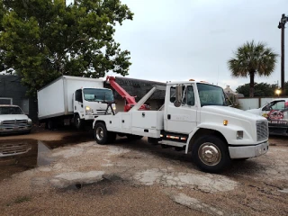 Tejada Towing Services II ,llc JunkYard in New Orleans (LA) - photo 3