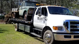 Ray Dixon, Dixon Wrecker And Recovery - photo 1