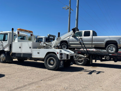 Brannex Truck Parts & Sales JunkYard in Albuquerque (NM) - photo 2