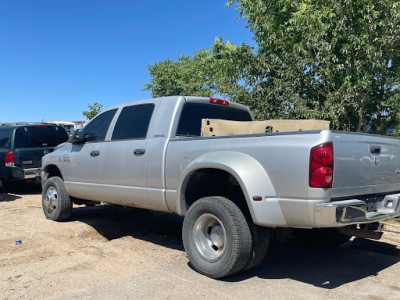 Brannex Truck Parts & Sales JunkYard in Albuquerque (NM) - photo 4