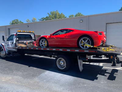 Fraga Auto Inc dba Fraga Towing JunkYard in Bonita Springs (FL) - photo 1