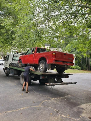 Green Guys Recycling Junk Car Removal JunkYard in Sandy Springs (GA) - photo 4