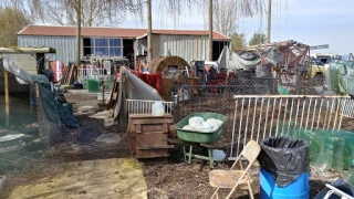 Pam Pam's Junk JunkYard in Gresham (OR) - photo 3