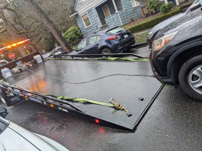 Babb's Towing JunkYard in Gresham (OR) - photo 2