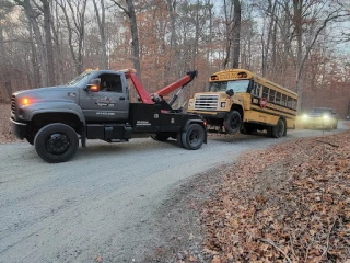 Blacked Out Towing ,LLC JunkYard in Salisbury (MD) - photo 4