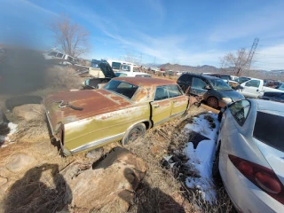 Dwight's Auto Wrecking JunkYard in Salt Lake City (UT) - photo 2