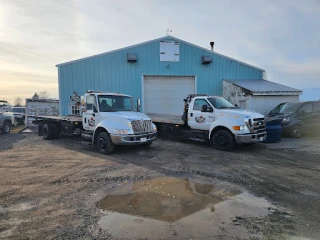 A1 Towing & Auto LLC. JunkYard in Rochester (NY) - photo 1