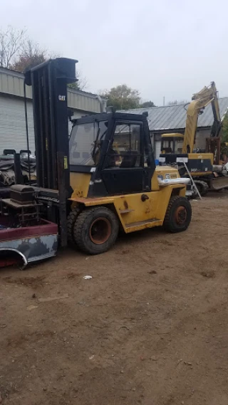 Damons Junk Car & Truck Removal JunkYard in New Bedford (MA) - photo 3