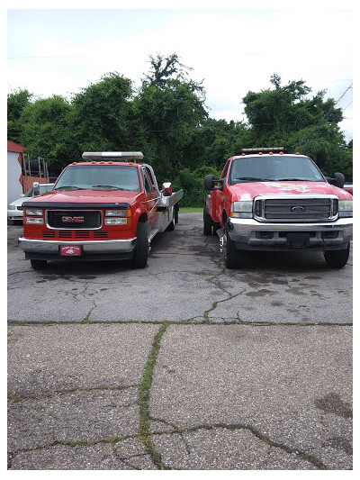 Moore’s Towing and Recovery JunkYard in Fort Smith (AR) - photo 3