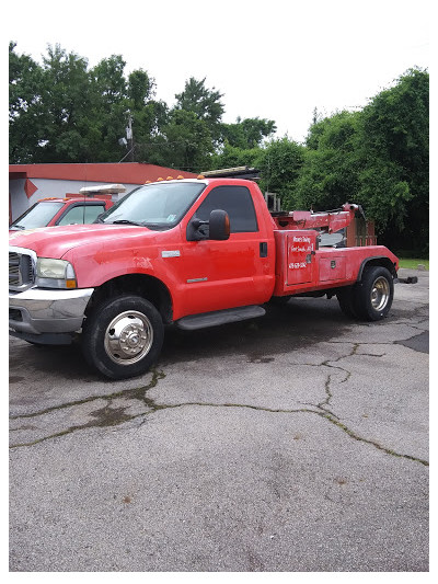 Moore’s Towing and Recovery JunkYard in Fort Smith (AR) - photo 4