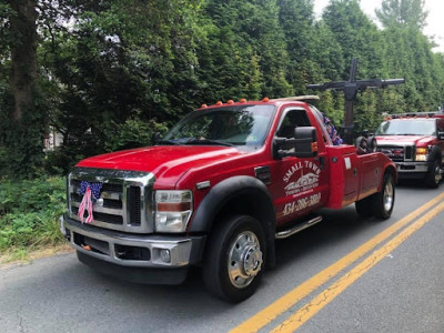 Small town towing and Recovery JunkYard in Charlottesville (VA) - photo 1