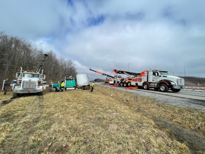 Glen's Towing & Road Service JunkYard in Charleston (WV) - photo 1