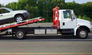 Ricky's Towing & Recovery JunkYard in Newport News (VA) - photo 3