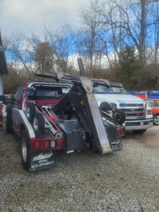 Bloomington Wrecker Service JunkYard in Bloomington (IN) - photo 3